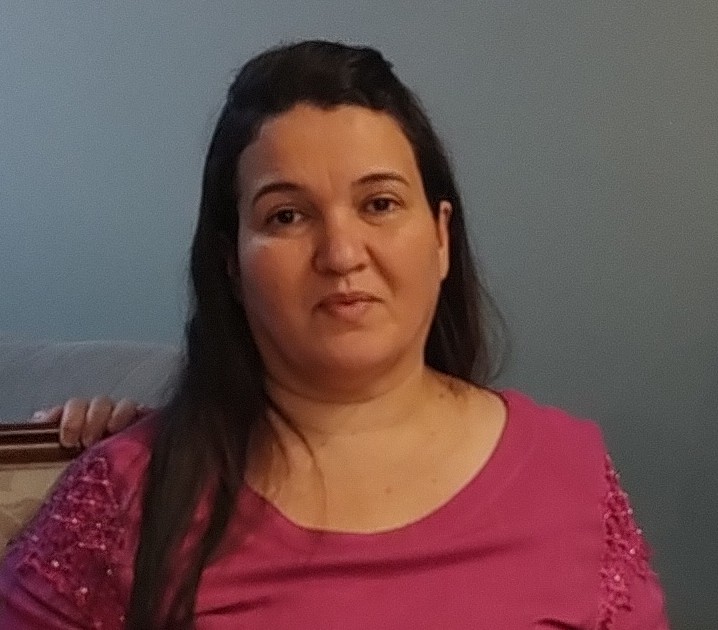 Nívia Maria Silva Carvalho